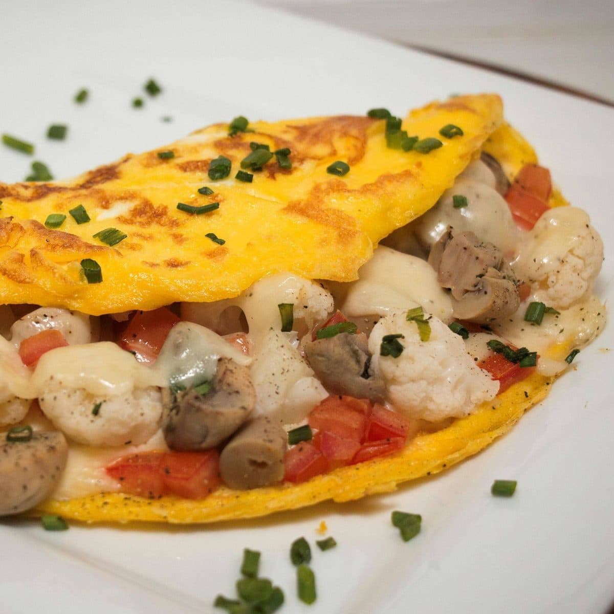 Garlic Mushroom And Cauliflower Omelet